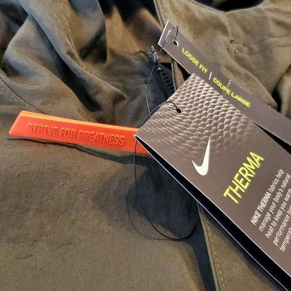 Nike Therma LeBron Strive for Greatness Jacket - Picture 10 of 15